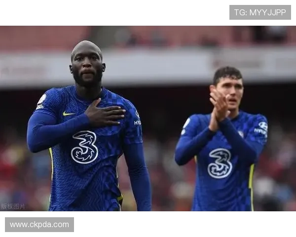 巴黎淘汰赛58无00蓝军3胜